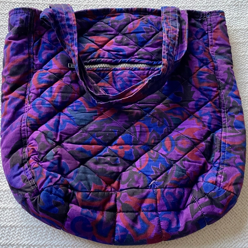 Vera Bradley Lookalike Purse .Purple, Red Quilted Cotton. Straps. Top Opening.